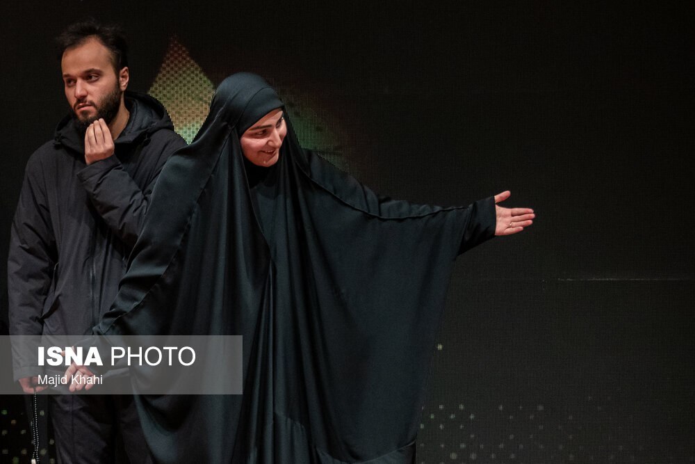 عکس متفاوتی از زینب سلیمانی در یک مراسم منتشر شد