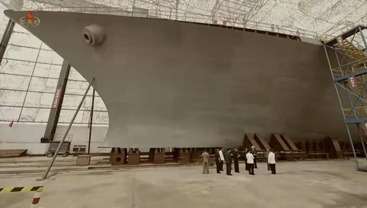 کره شمالی ناو جنگی ساخت کره شمالی ناو جنگی ساخت