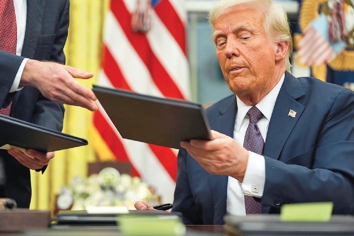 ترامپ پول نداشت به اپوزیسیون ایرانی بدهد یا تاریخ مصرف آنها را تمام شده می‌داند؟؛ کدام گروه‌های ایرانی تحت‌تأثیر قرار گرفتند؟