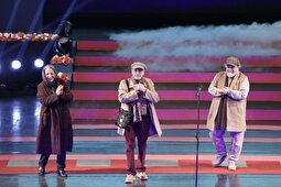 (ویدئو) واکنش فرزاد حسنی به دست دادن رضا بابک و مرضیه برومند