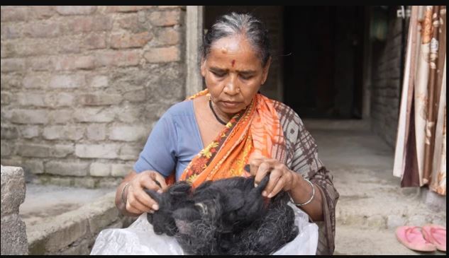 پدیده مرموز و عجیب ریزش شدید مو در غرب هند!