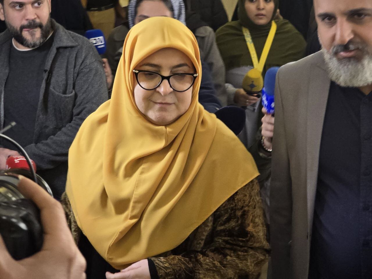 عکس | تیپ متفاوت سخنگوی دولت در کاخ رسانه جشنواره فجر