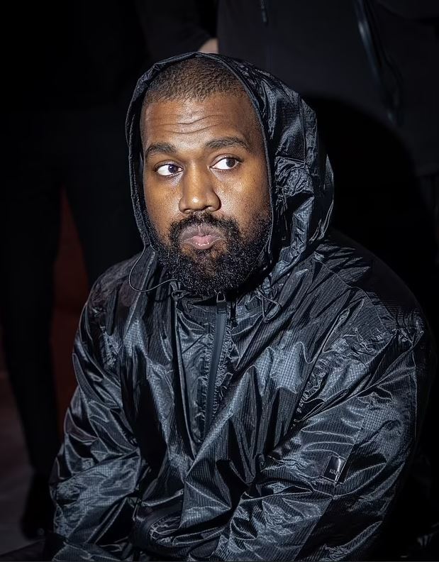 کانیه وست: من هیتلر را دوست دارم و همسرم را کنترل می‌کنم و به او گفتم لخت شود!