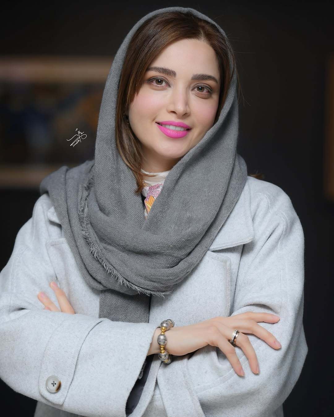خودنمایی بهنوش طباطبایی با یک استایل شیک و جذاب