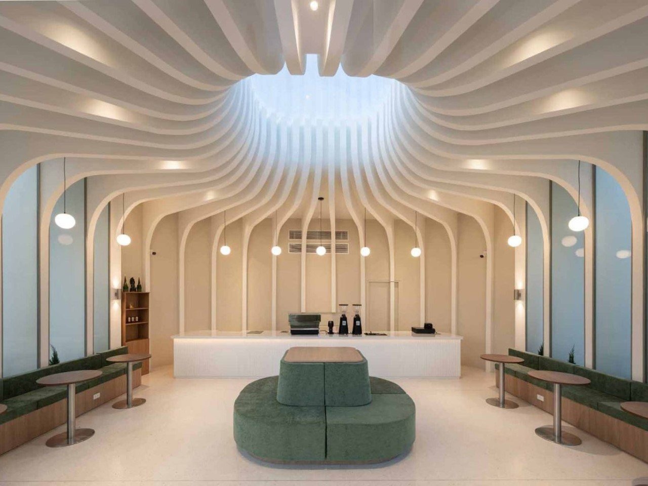 معروفترین کافه تایلند که شبیه رشد گلها طراحی شده است معروفترین کافه تایلند که شبیه رشد گلها طراحی شده است