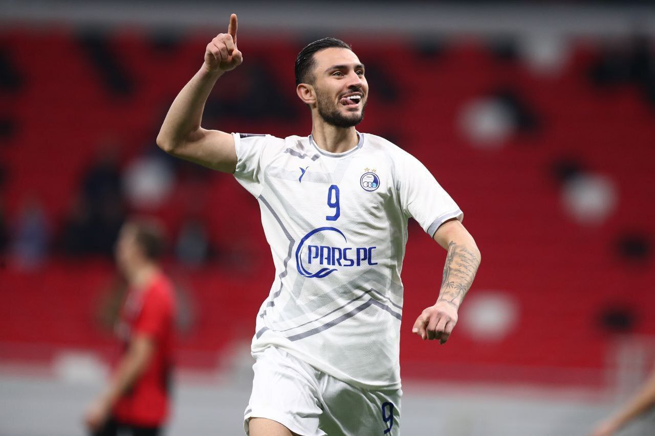 استقلال رونالدو را به تهران دعوت کرد! استقلال رونالدو را به تهران دعوت کرد!