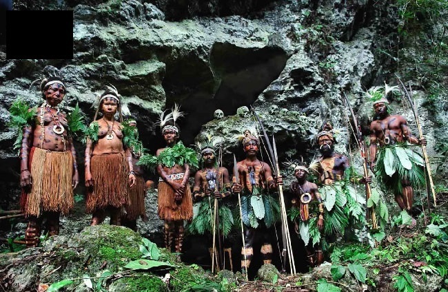 چرا آدم‌خواری بین برخی قبایل رواج داشت؟