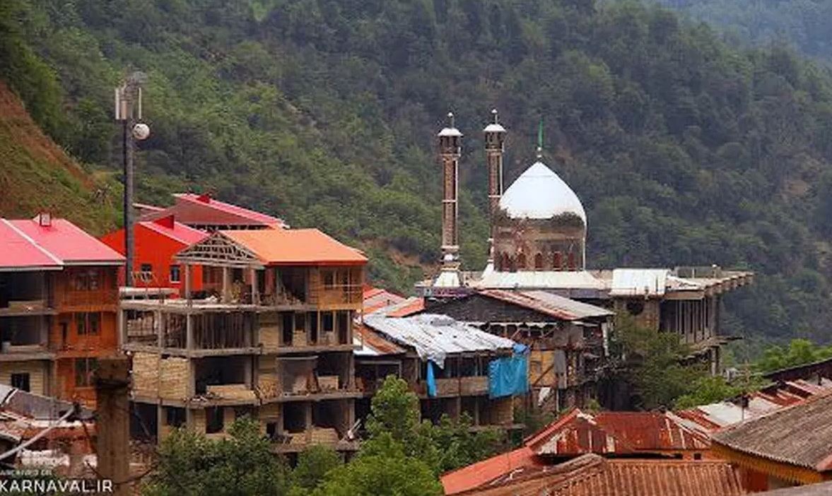 تصویری هولناک از امامزاده ابراهیم شفت قبل و بعد از آتشسوزی تصویری هولناک از امامزاده ابراهیم شفت قبل و بعد از آتشسوزی