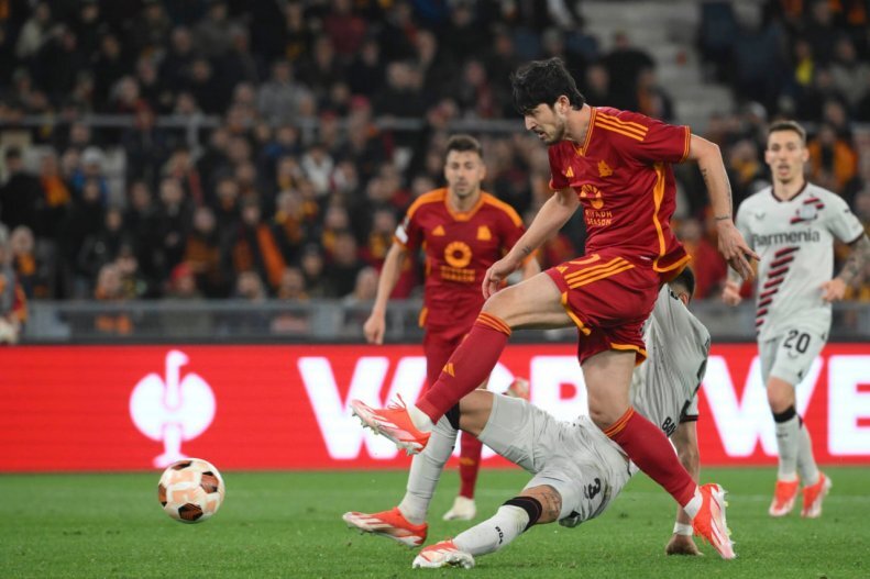 سردار آزمون اجازه بزن بزن نداد! + عکس