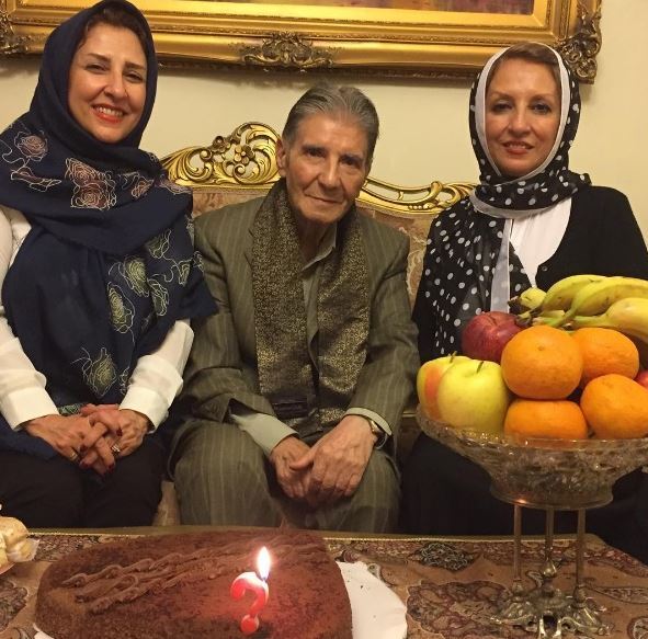 بیوگرافی مرجانه گلچین از کودکی تا مهاجرت به انگلیس!