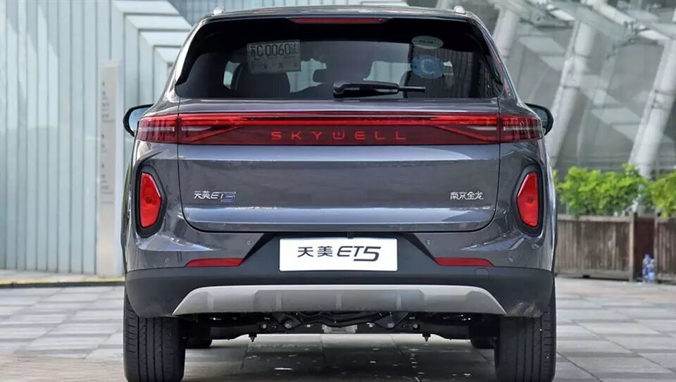 افزایش عمر انسان با یک خودروی چینی! افزایش عمر انسان با یک خودروی چینی!