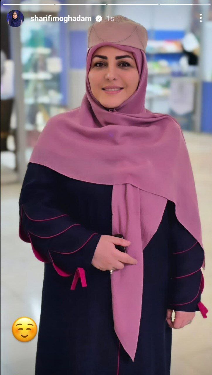 عکس| تیپ متفاوت مجری مشهور در نمایشگاه کتاب تهران