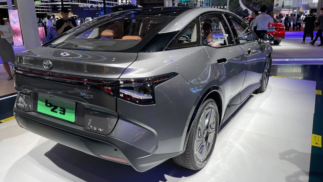 عجیب‌ترین خودروی تویوتا به تهران رسید + عکس