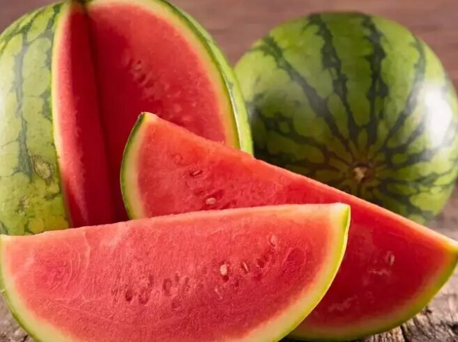 این میوهها را به هیچ عنوان در یخچال نگه ندارید این میوهها را به هیچ عنوان در یخچال نگه ندارید