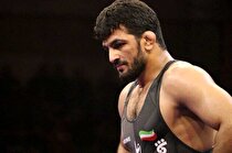 (عکس) ادای احترام حسن یزدانی به رییس جمهور