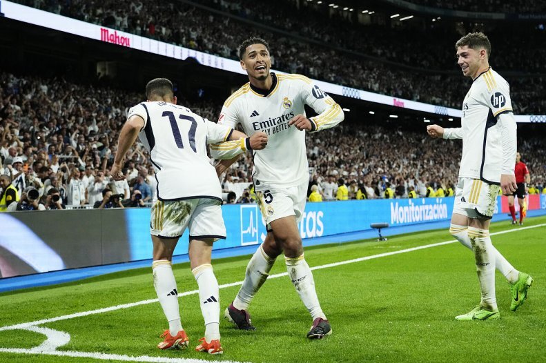 حرکت جنجالی بلینگام در پایان ال‌کلاسیکو + عکس