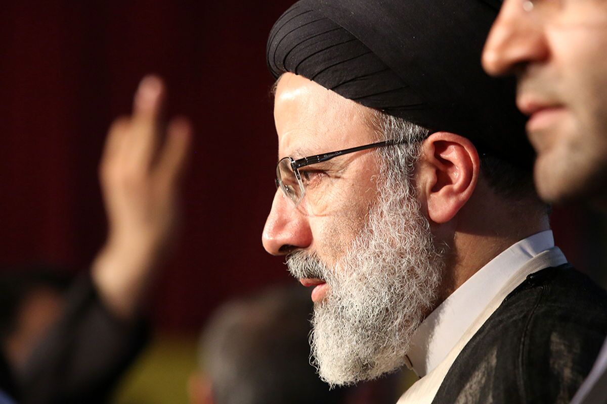 نگاهی به ۶۴ سال زندگی‌ سید ابراهیم رئیسی؛ از مشقت‌های دوران کودکی تا رسیدن به ریاست پاستور