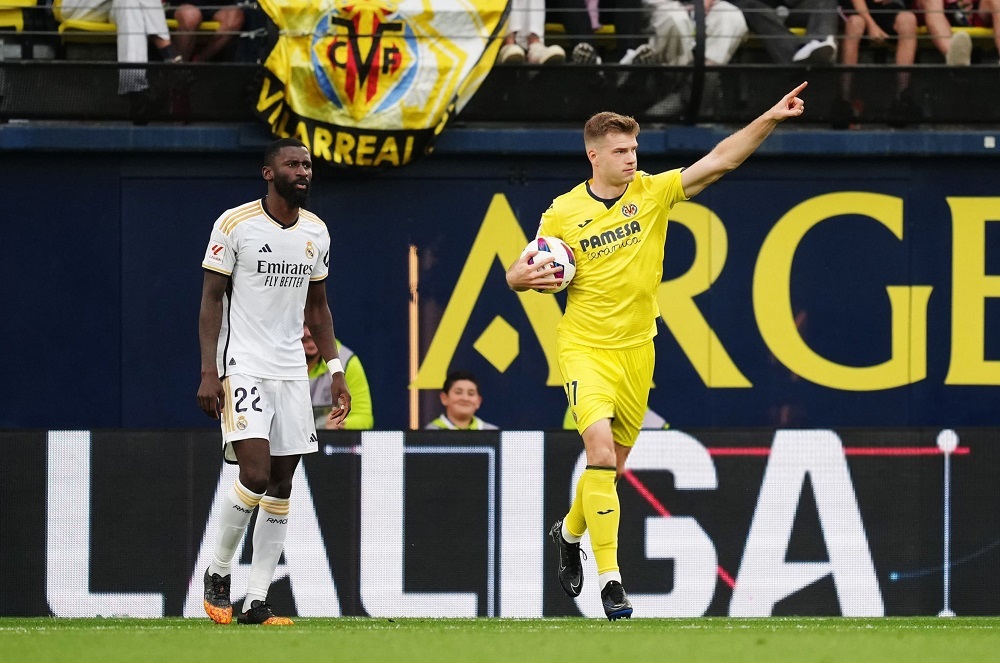 عکس| سورلوت یاد و خاطره لواندوفسکی را برای رئال مادرید زنده کرد