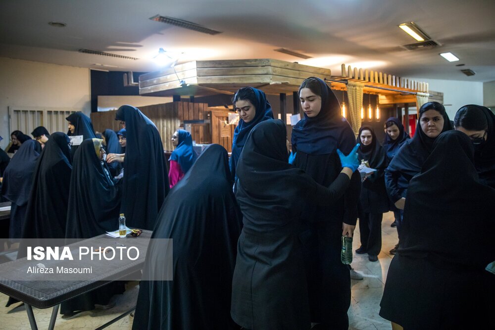 تصاویری متفاوت و عجیب از کنکور امسال