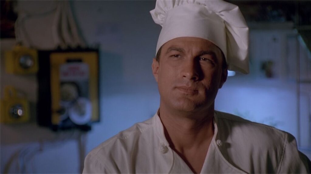 ۱۰ فیلم اکشن قدیمی با قهرمانان مورد علاقه پدر‌ها؛ از جکی چان بدلکار تا ارتش یک نفره شوارتزنگر