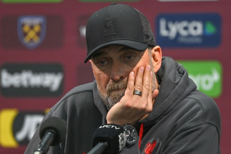 کلوپ افسردگی گرفت