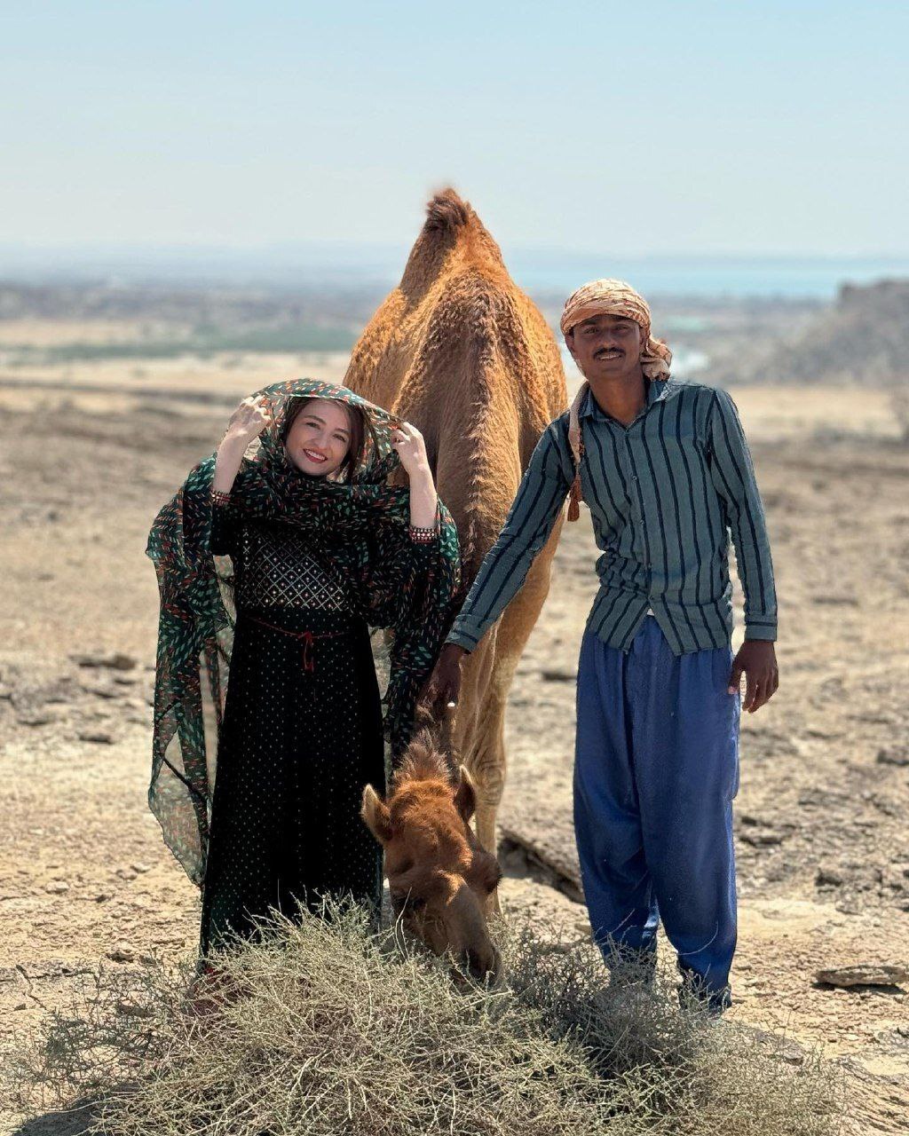 استایل جنوبی گلاره عباسی همراه با تتوی روی دست + تصاویر استایل جنوبی گلاره عباسی همراه با تتوی روی دست + تصاویر