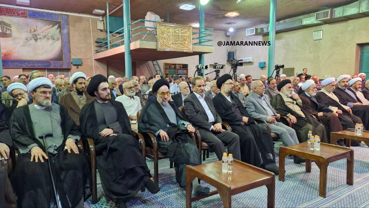 (عکس) حضور خاتمی و جهانگیری در دومین سالگرد مرحوم دعایی