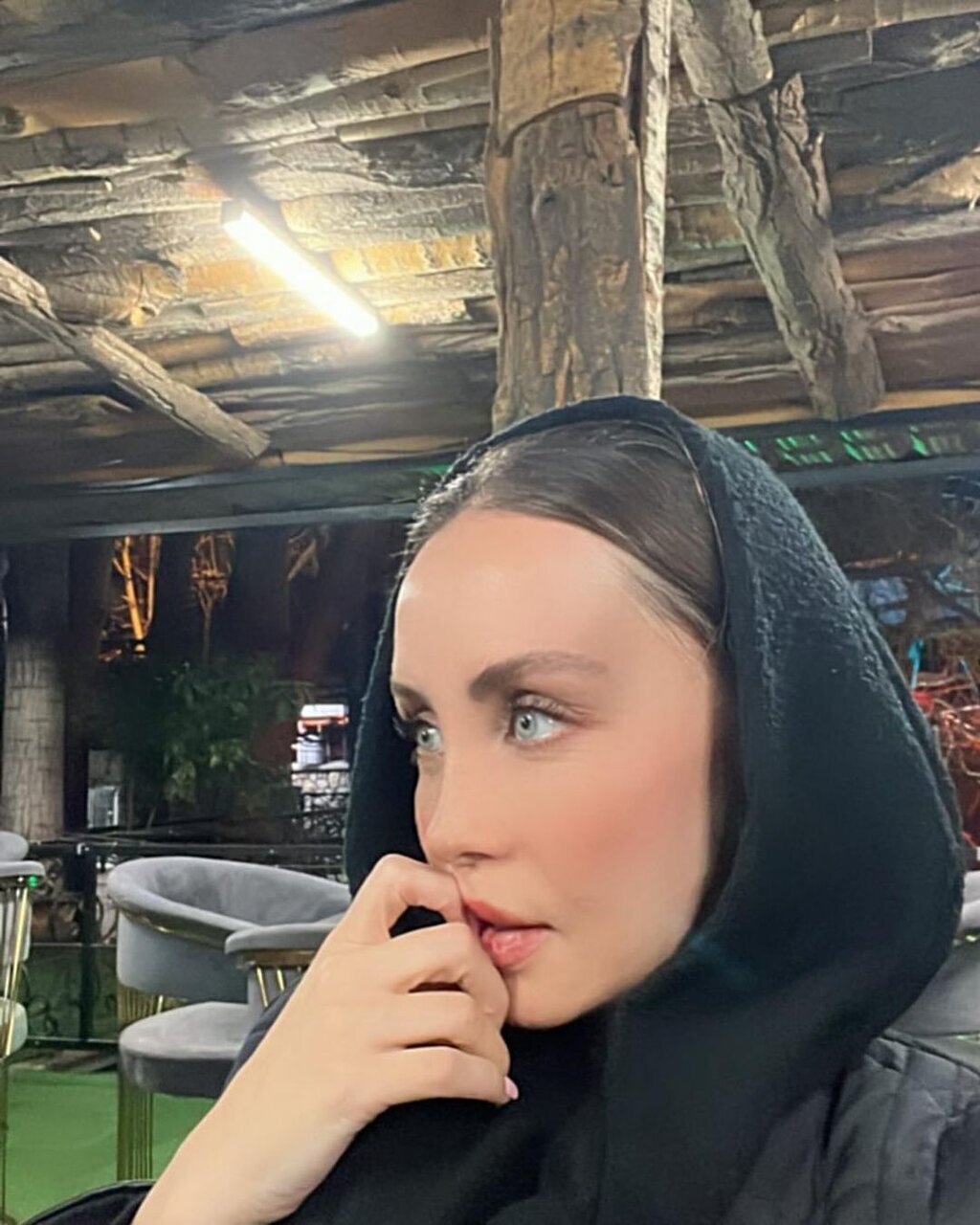 عکس| تصویری از بازیگر زن سینما در سن ۴۷ سالگی