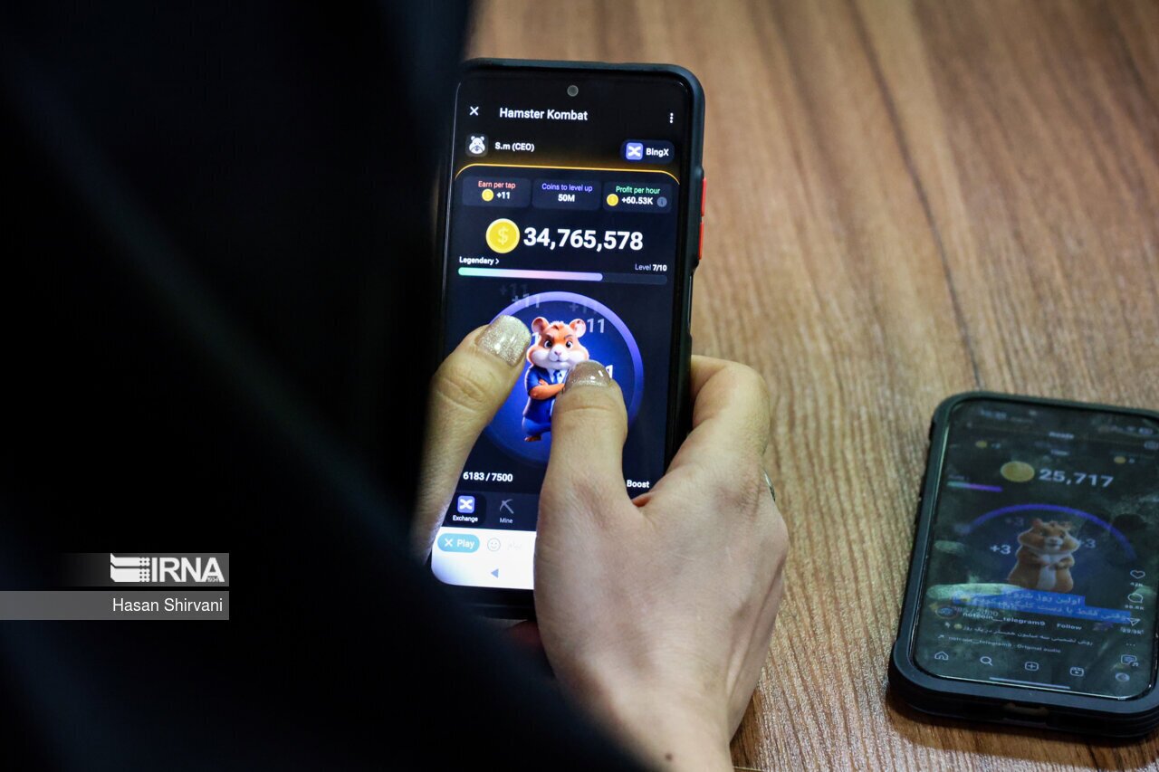 (تصاویر) تصاویری عجیب و باورنکردنی از جنون همستربازی در ایران