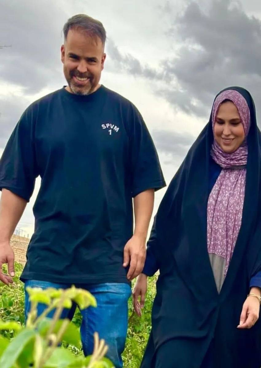 خانم خبرنگار ۲۰:۳۰ با عکس‌های خانوادگی‌اش مورد قضاوت قرار گرفت