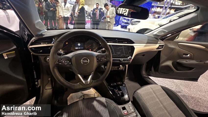 (عکس) رونمایی از ۳ خودرو اروپایی اوپل در نمایشگاه خودروی شیراز