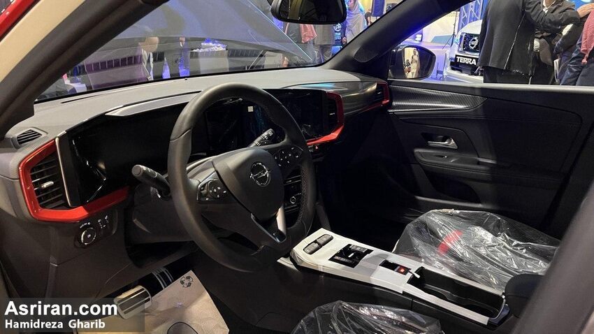 (عکس) رونمایی از ۳ خودرو اروپایی اوپل در نمایشگاه خودروی شیراز