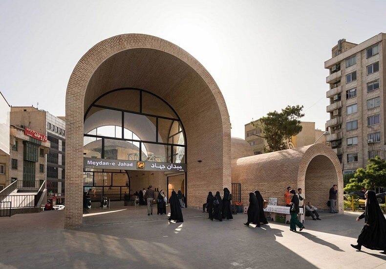 (عکس) پلازای ایستگاه مترو جهاد تهران برنده جایزه مؤسسه سلطنتی معماران بریتانیا شد (عکس) پلازای ایستگاه مترو جهاد تهران برنده جایزه مؤسسه سلطنتی معماران بریتانیا شد