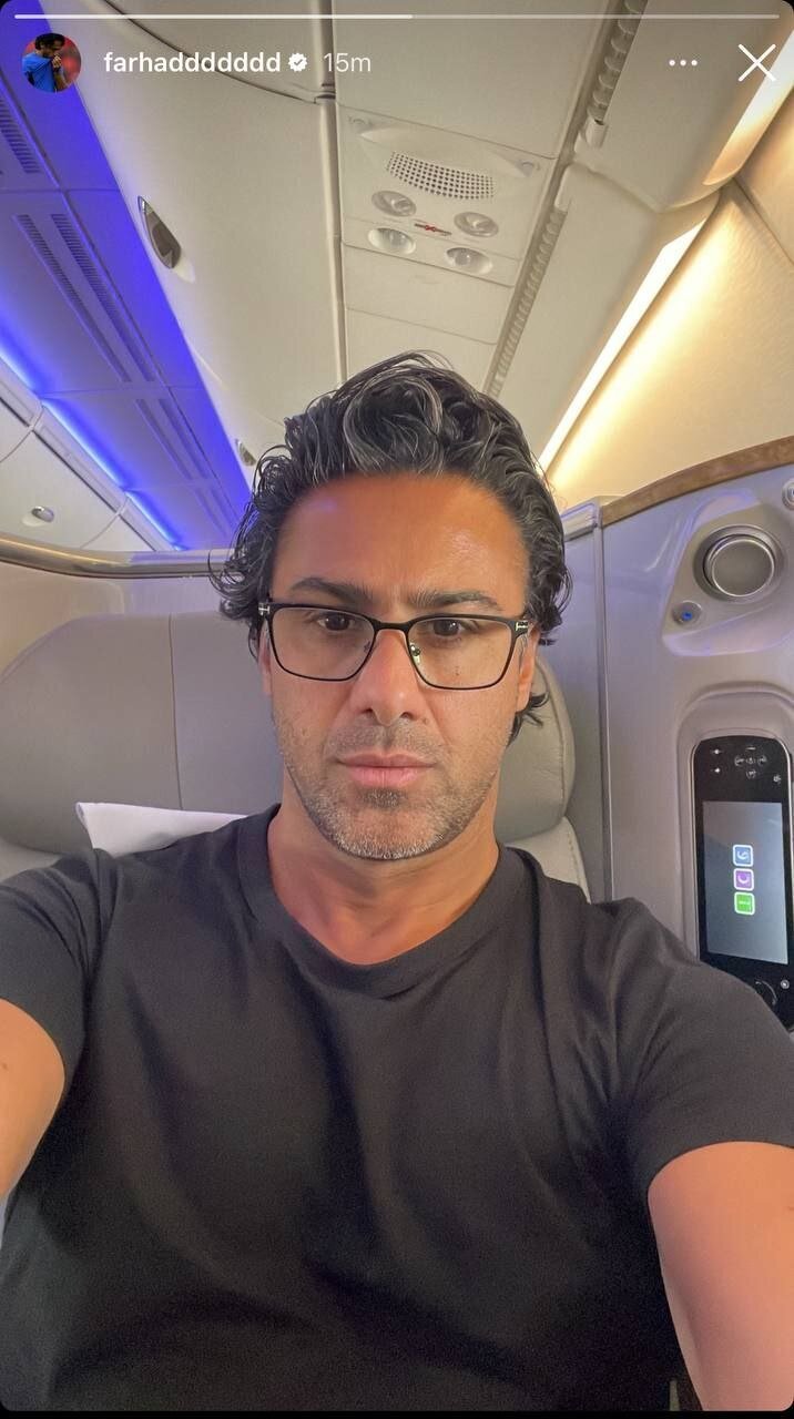 (عکس) فرهاد مجیدی در پرواز؛ مقصد کجاست؟