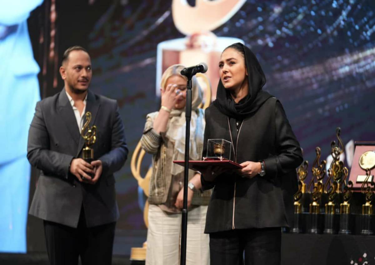 عکس| تیپ و استایل جدید هدی زین العابدین؛ بازیگر «در انتهای شب»