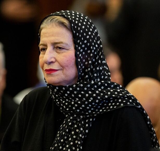 بیوگرافی احترام برومند؛ از مجریگری برنامه کودک تا ازدواج با بازیگر مطرح سینمای ایران// بیوگرافی احترام برومند؛ از مجریگری برنامه کودک تا ازدواج با بازیگر مطرح سینمای ایران//