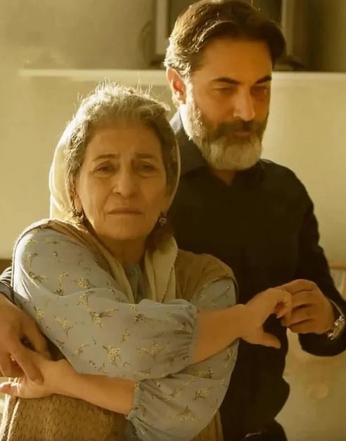 بیوگرافی احترام برومند؛ از مجریگری برنامه کودک تا ازدواج با بازیگر مطرح سینمای ایران// بیوگرافی احترام برومند؛ از مجریگری برنامه کودک تا ازدواج با بازیگر مطرح سینمای ایران//