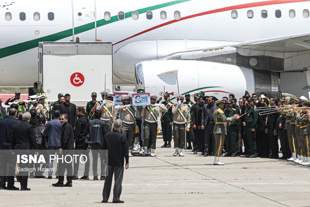 جزییات مراسم تشییع و خاکسپاری رئیس جمهور در مشهد جزییات مراسم تشییع و خاکسپاری رئیس جمهور در مشهد