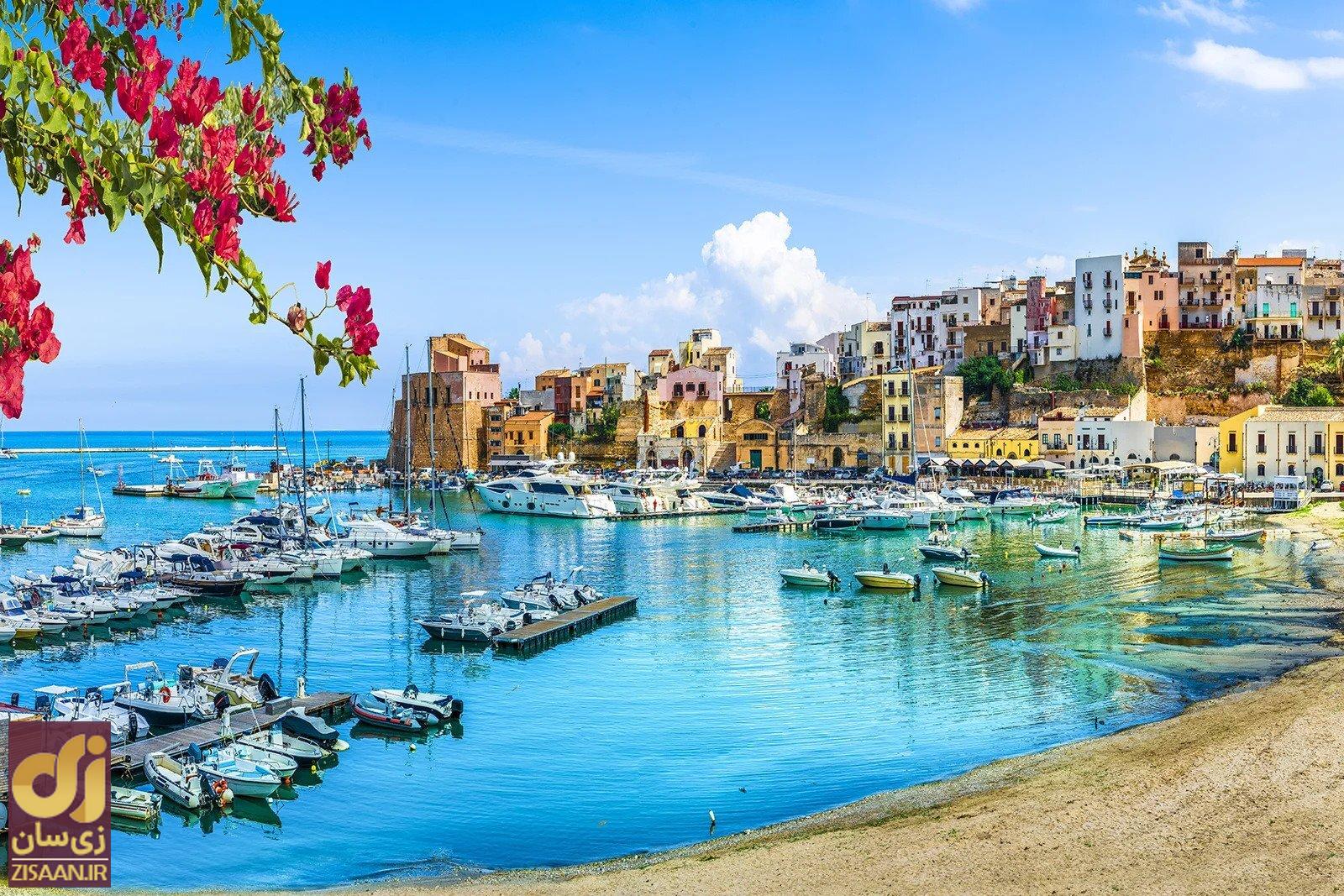 چطور این خانه‌های ۳ یورویی در ایتالیا را بخریم؟!