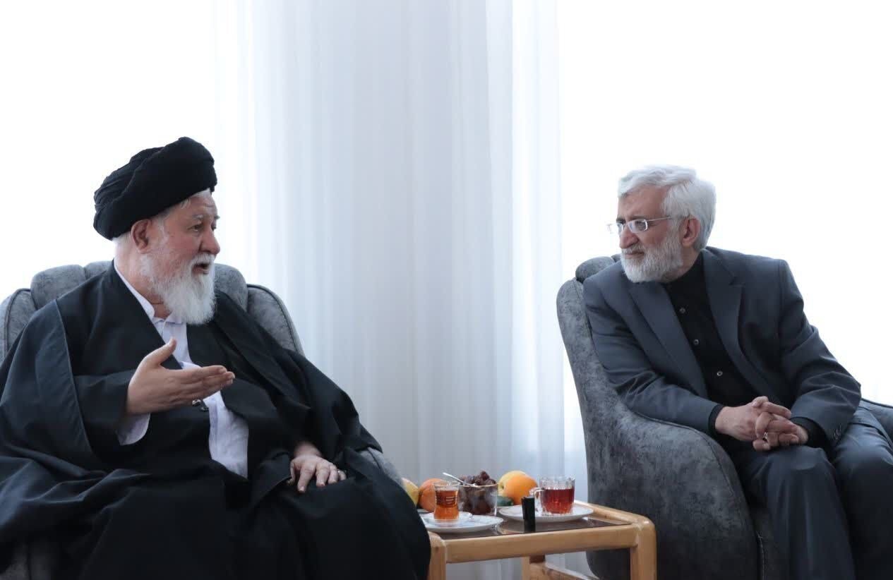 عکسی از سعید جلیلی در منزل ابراهیم رئیسی