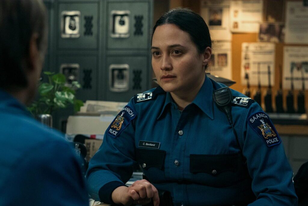 سریال زیر پل Under the Bridge