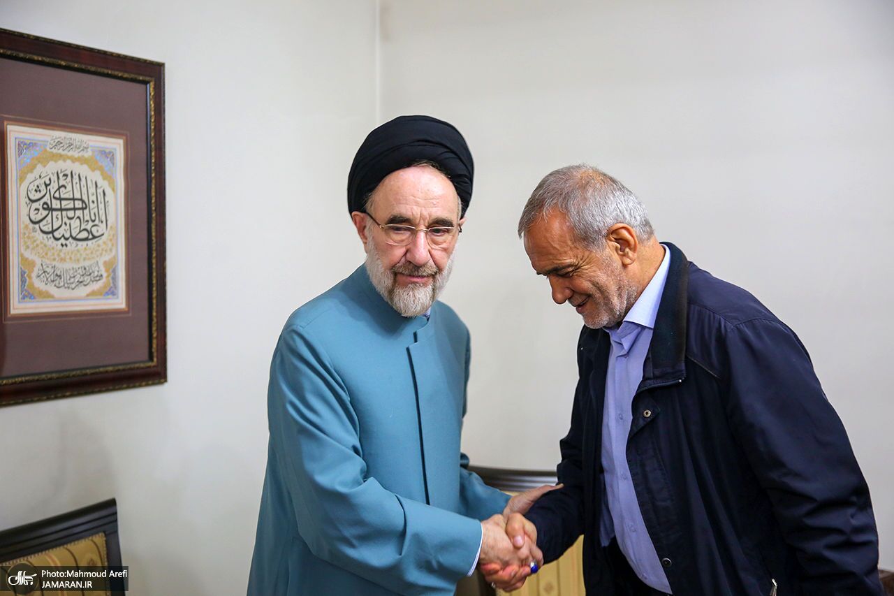 ماجرای آشنایی مسعود پزشکیان با همسرش/ شغل همسر پزشکیان چه بود و چرا درگذشت؟ ماجرای آشنایی مسعود پزشکیان با همسرش/ شغل همسر پزشکیان چه بود و چرا درگذشت؟