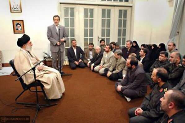 تصاویر سخنرانی پزشکیان در حضور رهبر انقلاب به چه موضوعی مربوط است؟