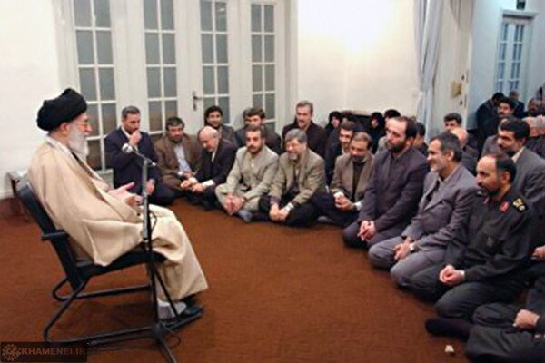 تصاویر سخنرانی پزشکیان در حضور رهبر انقلاب به چه موضوعی مربوط است؟