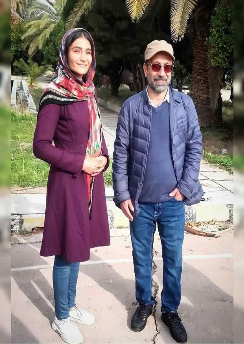 عکس| تیپ سحر گلدوست بیرون سریال در انتهای شب