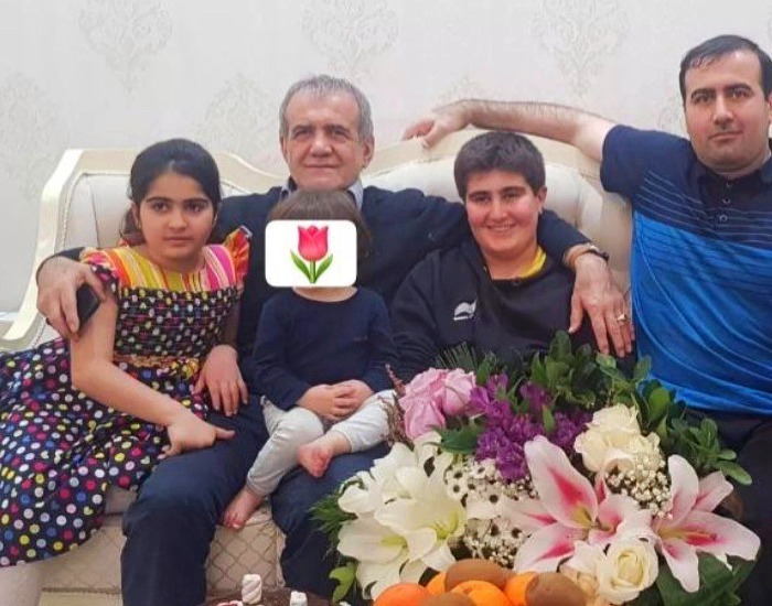 بیوگرافی مسعود پزشکیان؛ همسر و فرزندان پزشکیان کیستند؟// بیوگرافی مسعود پزشکیان؛ همسر و فرزندان پزشکیان کیستند؟//