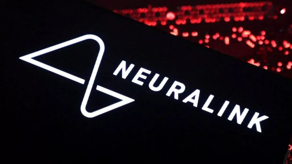 ایلان ماسک: دومین بیمار نورالینک تا هفته آینده تراشه مغزی خود را دریافت می‌کند