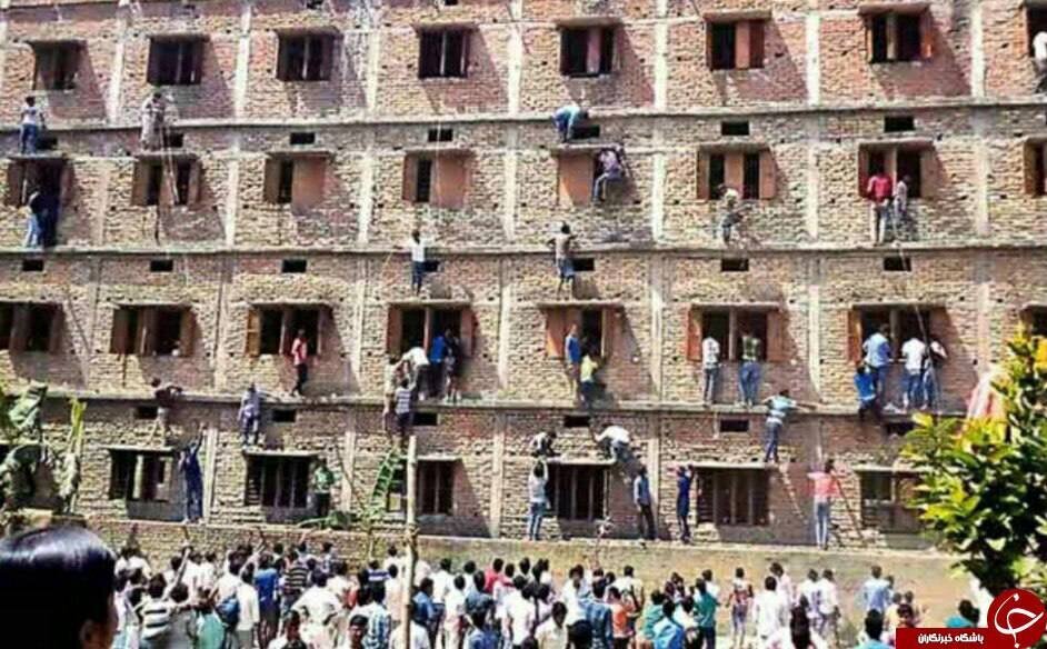 تصاویر عجیب و باورنکردنی از تقلب رساندن سر جلسه کنکور