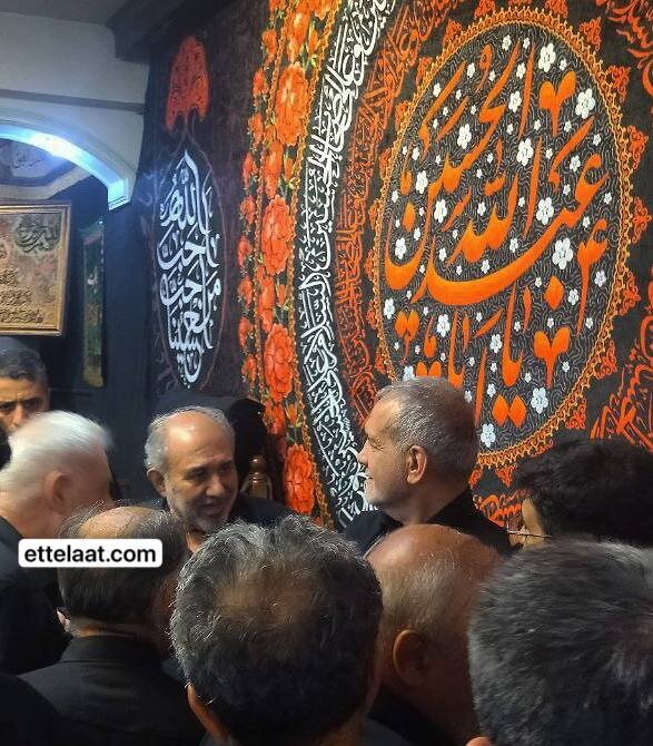 عکس خاص از عزاداری مسعود پزشکیان در منیریه عکس خاص از عزاداری مسعود پزشکیان در منیریه