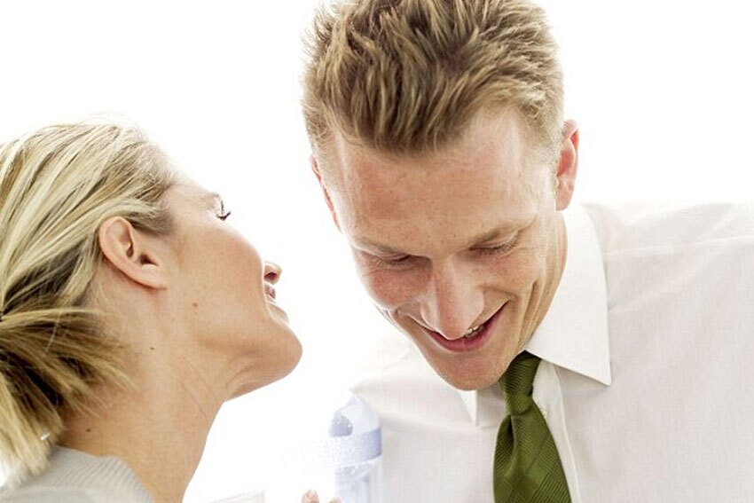 دلیل خیانت زن به مرد را می‌دانید؟ ۱۲ عاملی که باعث می‌شود یک زن متعهد نماند